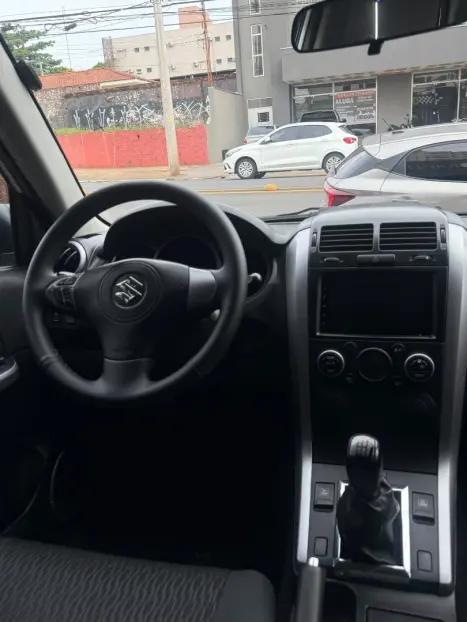 SUZUKI Vitara 2.0 V6 4P JLX, Foto 14