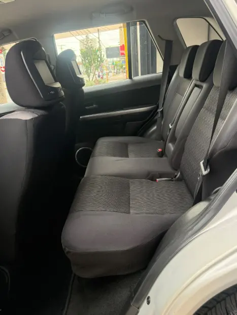 SUZUKI Vitara 2.0 V6 4P JLX, Foto 17