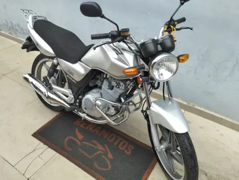 SUZUKI Yes 125 EN, Foto 4