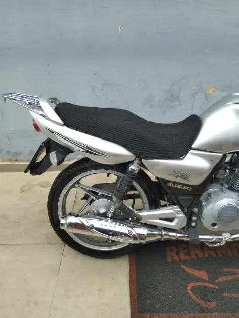 SUZUKI Yes 125 EN, Foto 6