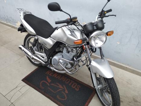 SUZUKI Yes 125 EN, Foto 3