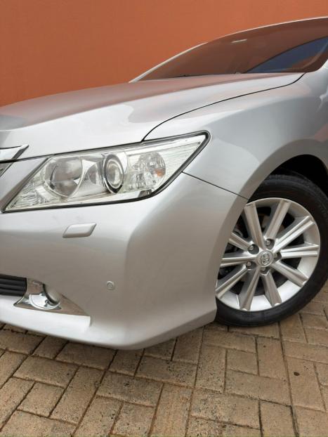 TOYOTA Camry 3.5 V6 24V 4P XLE AUTOM�TICO, Foto 3