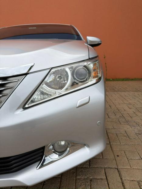TOYOTA Camry 3.5 V6 24V 4P XLE AUTOM�TICO, Foto 6
