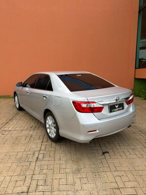TOYOTA Camry 3.5 V6 24V 4P XLE AUTOM�TICO, Foto 7