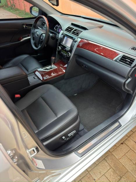 TOYOTA Camry 3.5 V6 24V 4P XLE AUTOM�TICO, Foto 13
