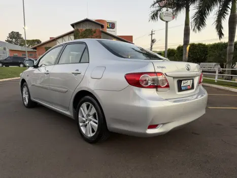 TOYOTA Corolla 1.6 16V 4P XLI AUTOMÁTICO, Foto 9