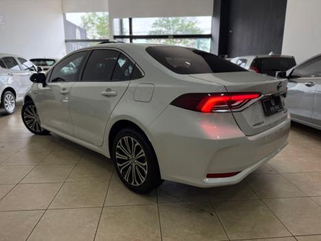 TOYOTA Corolla 1.8 16V 4P FLEX HÍBRIDO ALTIS A PREMIUM AUTOMÁTICO CVT, Foto 4 TOYOTA Corolla 1.8 16V 4P FLEX HÍBRIDO ALTIS A PREMIUM AUTOMÁTICO CVT, Foto 4