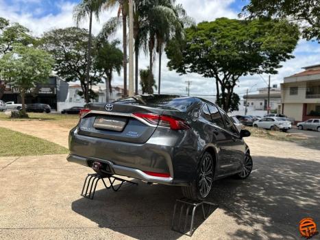 TOYOTA Corolla 1.8 16V 4P FLEX H�BRIDO ALTIS A PREMIUM AUTOM�TICO CVT, Foto 4