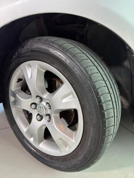 TOYOTA Corolla 1.8 16V 4P XEI, Foto 6