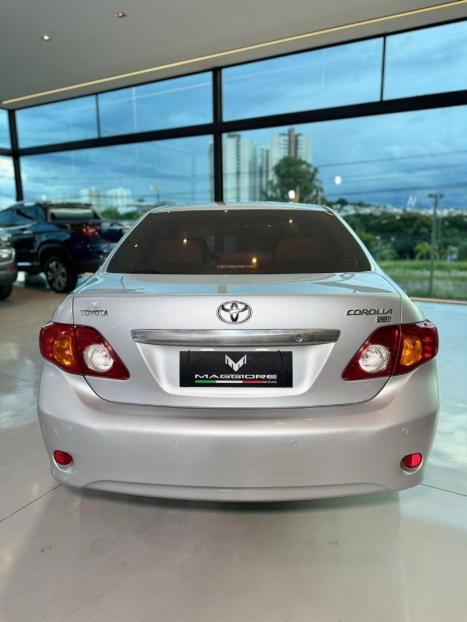 TOYOTA Corolla 1.8 16V 4P XEI, Foto 7