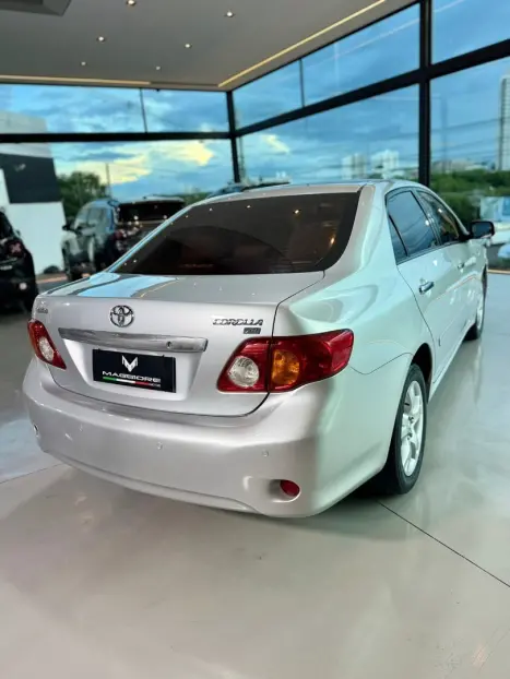 TOYOTA Corolla 1.8 16V 4P XEI, Foto 9
