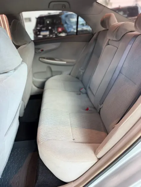 TOYOTA Corolla 1.8 16V 4P XEI, Foto 13