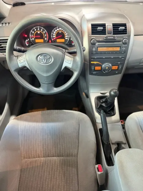 TOYOTA Corolla 1.8 16V 4P XEI, Foto 15