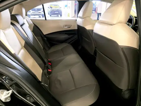 TOYOTA Corolla 1.8 16V 4P FLEX H�BRIDO ALTIS A PREMIUM AUTOM�TICO CVT, Foto 13