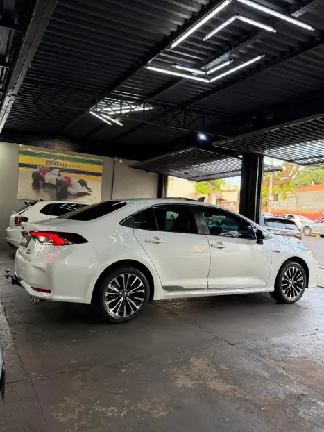 TOYOTA Corolla 1.8 16V 4P FLEX H�BRIDO ALTIS A PREMIUM AUTOM�TICO CVT, Foto 9