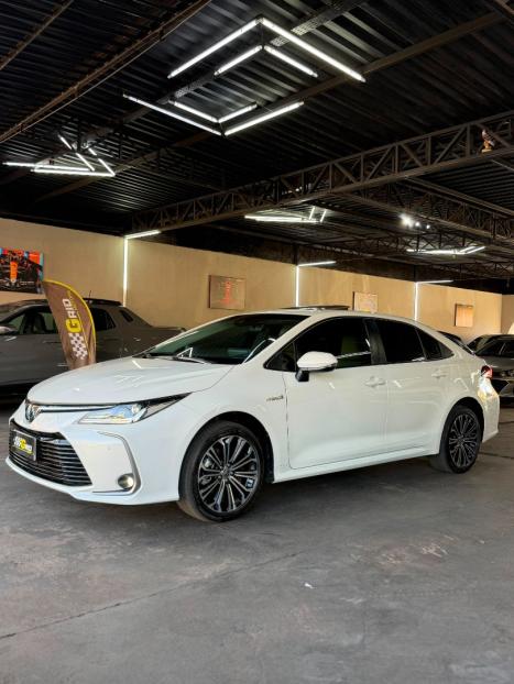 TOYOTA Corolla 1.8 16V 4P FLEX H�BRIDO ALTIS A PREMIUM AUTOM�TICO CVT, Foto 3