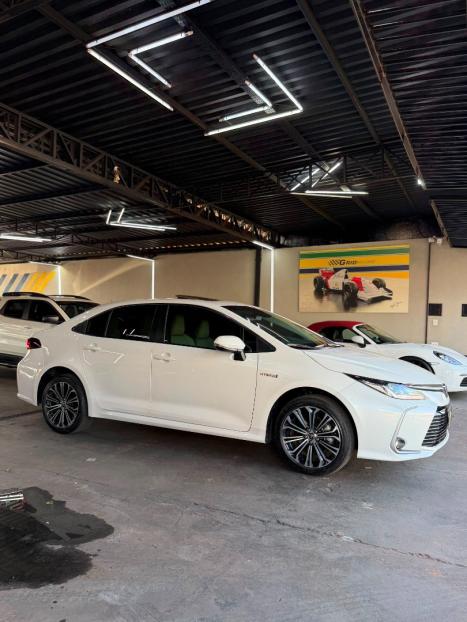 TOYOTA Corolla 1.8 16V 4P FLEX H�BRIDO ALTIS A PREMIUM AUTOM�TICO CVT, Foto 6