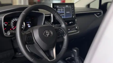 TOYOTA Corolla 2.0 16V 4P FLEX XEI DIRECT SHIFT AUTOMÁTICO CVT, Foto 22 TOYOTA Corolla 2.0 16V 4P FLEX XEI DIRECT SHIFT AUTOMÁTICO CVT, Foto 22