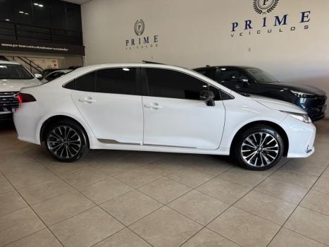 TOYOTA Corolla 2.0 16V 4P FLEX ALTIS DIRECT SHIFT AUTOM�TICO CVT, Foto 3