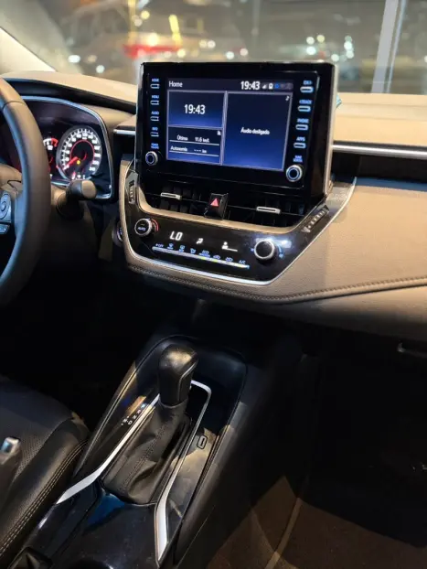 TOYOTA Corolla 2.0 16V 4P FLEX XEI DIRECT SHIFT AUTOM�TICO CVT, Foto 16