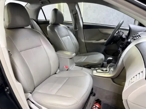 TOYOTA Corolla 2.0 16V 4P FLEX XEI DIRECT SHIFT AUTOM�TICO CVT, Foto 11