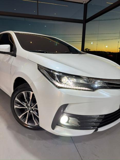 TOYOTA Corolla 2.0 16V 4P FLEX ALTIS DIRECT SHIFT AUTOM�TICO CVT, Foto 3