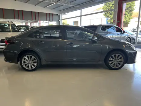 TOYOTA Corolla 2.0 16V 4P FLEX XEI DIRECT SHIFT AUTOM�TICO CVT, Foto 3