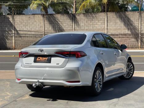 TOYOTA Corolla 2.0 16V 4P FLEX XEI DIRECT SHIFT AUTOM�TICO CVT, Foto 3