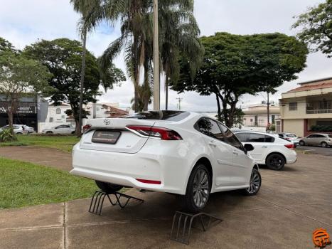 TOYOTA Corolla 2.0 16V 4P FLEX XEI DIRECT SHIFT AUTOM�TICO CVT, Foto 4