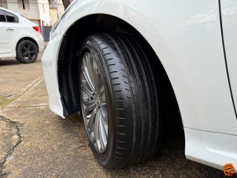 TOYOTA Corolla 2.0 16V 4P FLEX XEI DIRECT SHIFT AUTOM�TICO CVT, Foto 7