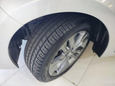 TOYOTA Corolla 2.0 16V 4P FLEX XEI DIRECT SHIFT AUTOM�TICO CVT, Foto 12