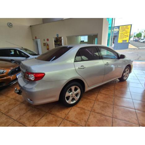 TOYOTA Corolla 2.0 16V 4P FLEX XEI DIRECT SHIFT AUTOM�TICO CVT, Foto 2