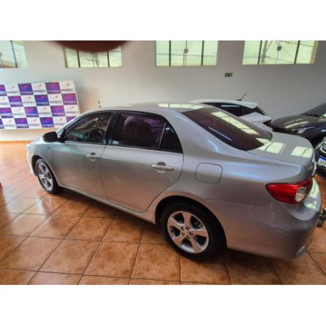 TOYOTA Corolla 2.0 16V 4P FLEX XEI DIRECT SHIFT AUTOM�TICO CVT, Foto 8