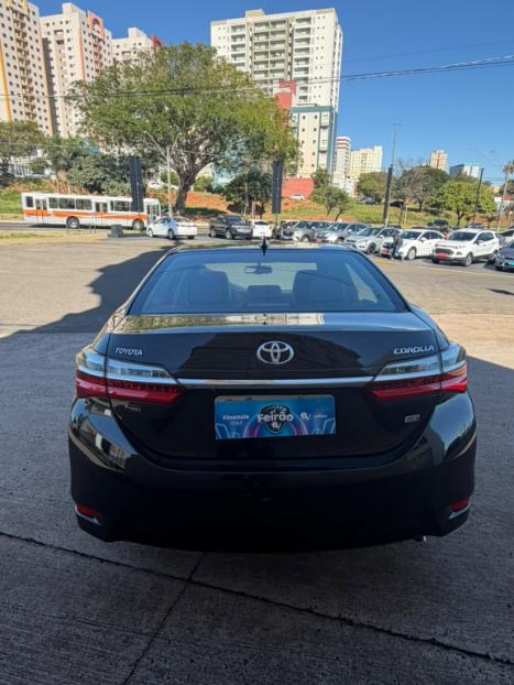 TOYOTA Corolla 2.0 16V 4P FLEX XEI DIRECT SHIFT AUTOM�TICO CVT, Foto 8