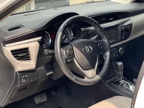 TOYOTA Corolla 2.0 16V 4P FLEX XEI DIRECT SHIFT AUTOM�TICO CVT, Foto 9