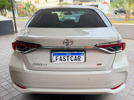 TOYOTA Corolla 2.0 16V 4P FLEX XEI DIRECT SHIFT AUTOMÁTICO CVT, Foto 8