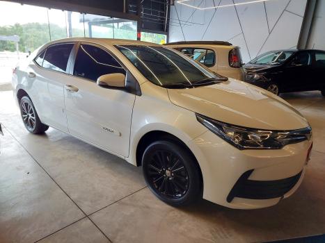 TOYOTA Corolla , Foto 3