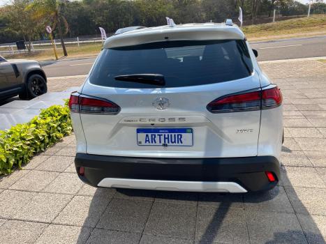 TOYOTA Corolla Cross 2.0 16V 4P FLEX VVT-IE XRE DIRECT SHIFT AUTOMÁTICO CVT, Foto 5 TOYOTA Corolla Cross 2.0 16V 4P FLEX VVT-IE XRE DIRECT SHIFT AUTOMÁTICO CVT, Foto 5