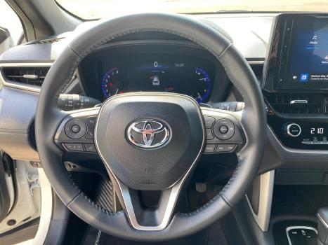 TOYOTA Corolla Cross 2.0 16V 4P FLEX VVT-IE XRE DIRECT SHIFT AUTOMÁTICO CVT, Foto 16 TOYOTA Corolla Cross 2.0 16V 4P FLEX VVT-IE XRE DIRECT SHIFT AUTOMÁTICO CVT, Foto 16