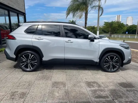 TOYOTA Corolla Cross 2.0 16V 4P FLEX VVT-IE XRX DIRECT SHIFT AUTOMÁTICO CVT, Foto 4 TOYOTA Corolla Cross 2.0 16V 4P FLEX VVT-IE XRX DIRECT SHIFT AUTOMÁTICO CVT, Foto 4