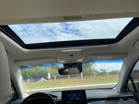 TOYOTA Corolla Cross 2.0 16V 4P FLEX VVT-IE XRX DIRECT SHIFT AUTOMÁTICO CVT, Foto 11 TOYOTA Corolla Cross 2.0 16V 4P FLEX VVT-IE XRX DIRECT SHIFT AUTOMÁTICO CVT, Foto 11