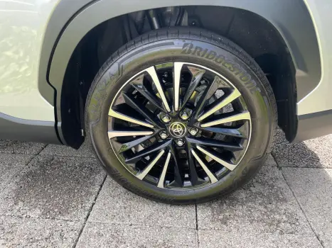 TOYOTA Corolla Cross 2.0 16V 4P FLEX VVT-IE XRX DIRECT SHIFT AUTOMÁTICO CVT, Foto 14 TOYOTA Corolla Cross 2.0 16V 4P FLEX VVT-IE XRX DIRECT SHIFT AUTOMÁTICO CVT, Foto 14