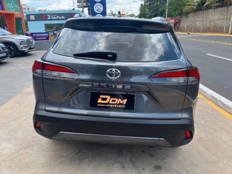 TOYOTA Corolla Cross 2.0 16V 4P FLEX VVT-IE XRE DIRECT SHIFT AUTOMTICO CVT, Foto 3