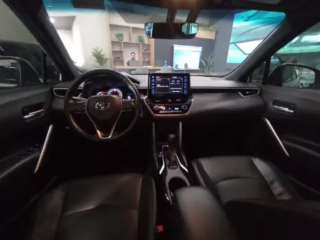 TOYOTA Corolla Cross 2.0 16V 4P FLEX VVT-IE XRE DIRECT SHIFT AUTOM�TICO CVT, Foto 13