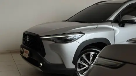 TOYOTA Corolla Cross 2.0 16V 4P FLEX VVT-IE XRE DIRECT SHIFT AUTOM�TICO CVT, Foto 3