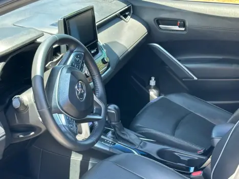 TOYOTA Corolla Cross 2.0 16V 4P FLEX VVT-IE XRE DIRECT SHIFT AUTOM�TICO CVT, Foto 4