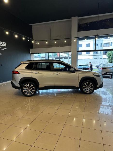 TOYOTA Corolla Cross 2.0 16V 4P FLEX VVT-IE XRE DIRECT SHIFT AUTOM�TICO CVT, Foto 3