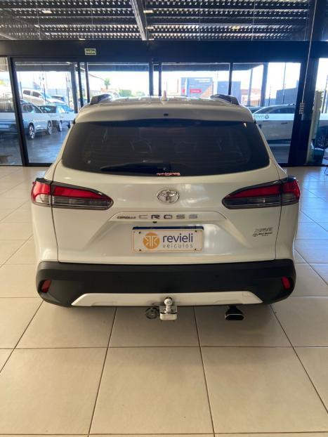 TOYOTA Corolla Cross 2.0 16V 4P FLEX VVT-IE XRE DIRECT SHIFT AUTOM�TICO CVT, Foto 6