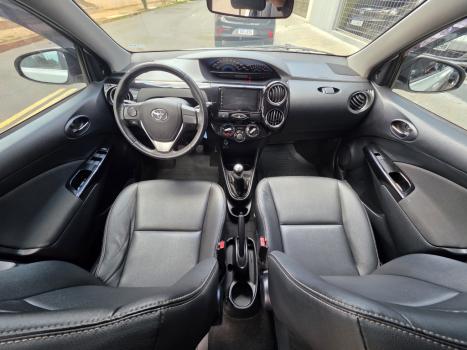 TOYOTA Etios Cross 1.5 16V 4P, Foto 11