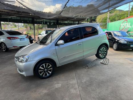 TOYOTA Etios Hatch 1.5 16V 4P FLEX XLS, Foto 2